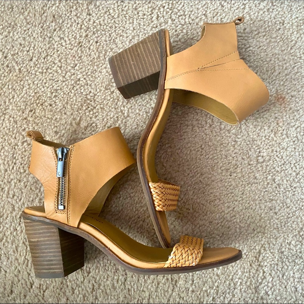Lucky brand sandals